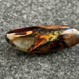 “Drewniany bursztyn”