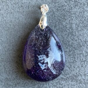 Fioletowa abstrakcja