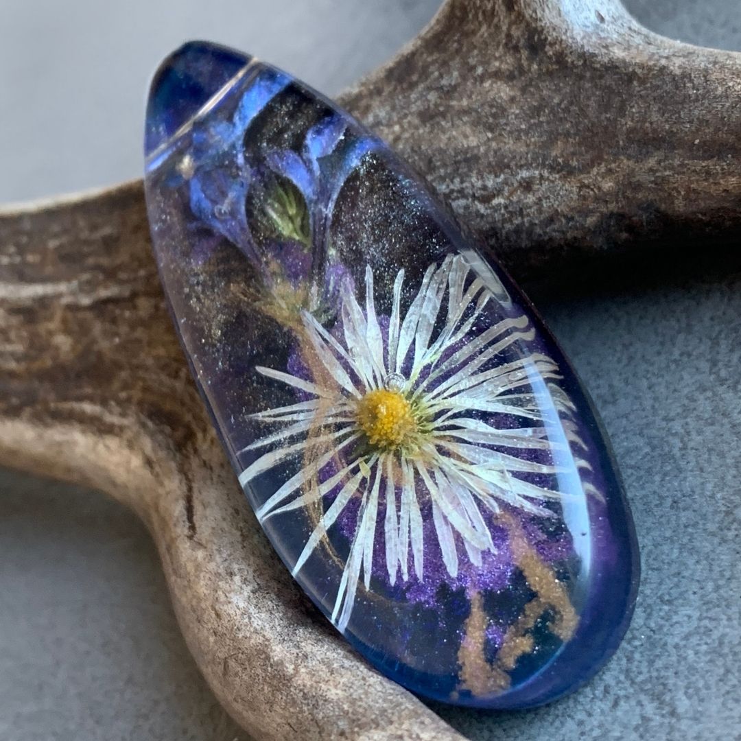 Stokrotka w błękicie - obrazek 3